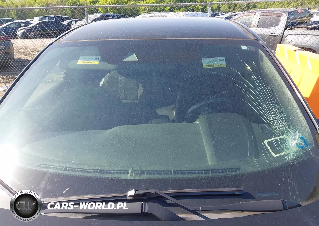 2019 Honda Civic Sport VIN:2HGFC2F86KH598329 - 17
