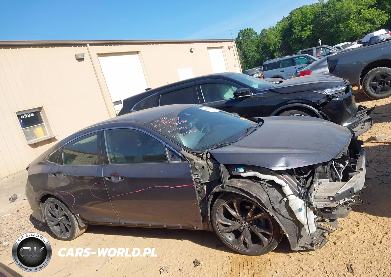 2019 Honda Civic Sport VIN:2HGFC2E82KH588690 - 13