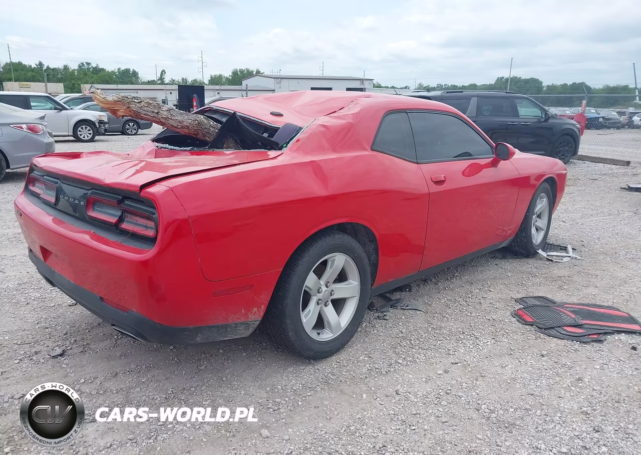 2016 Dodge Challenger Sxt VIN:2C3CDZAG4GH100887 - 4