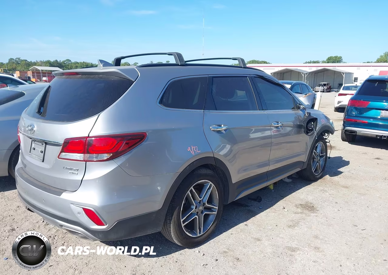 2017 Hyundai Santa Fe Limited Ultimate VIN:KM8SR4HF1HU200478 - 4
