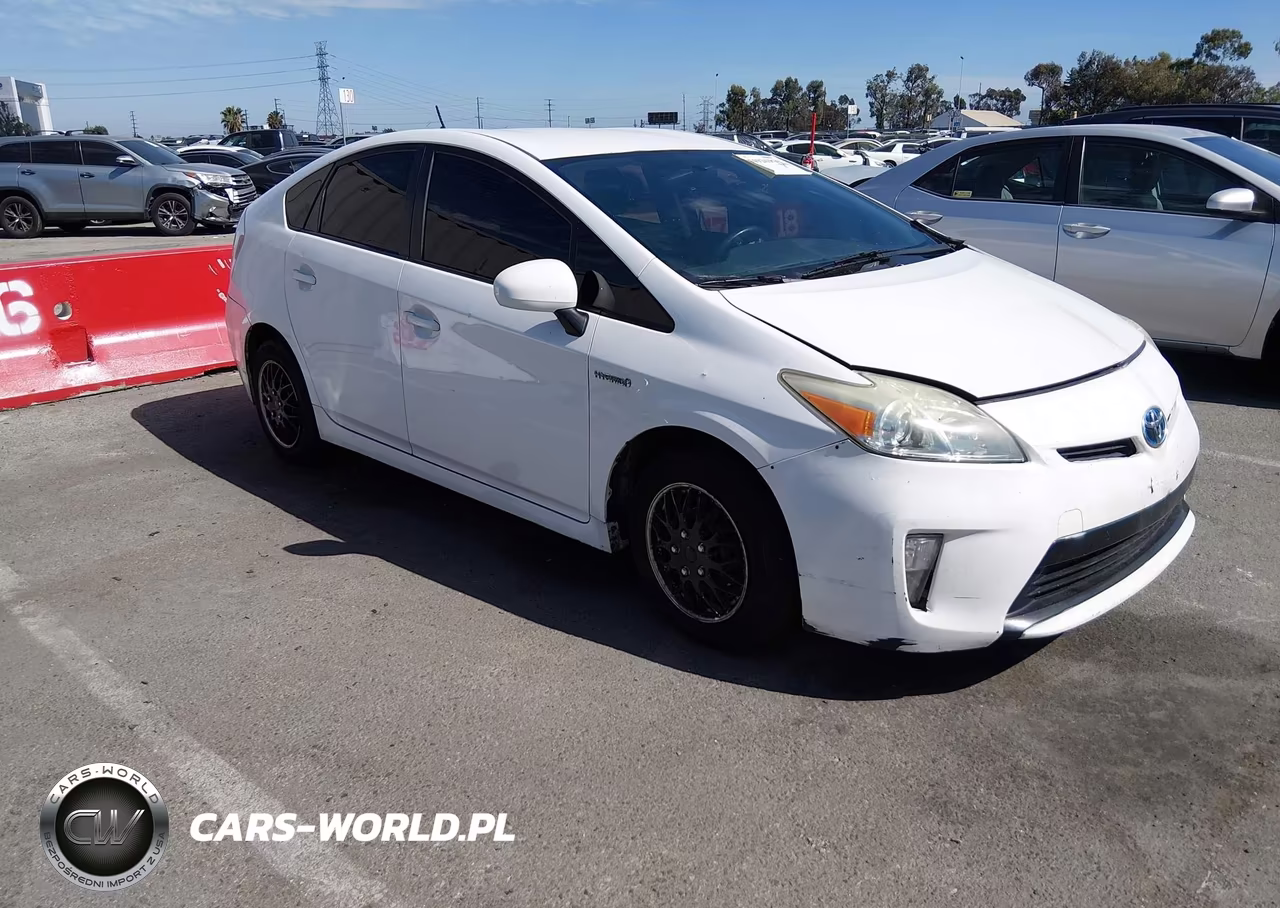 2013 Toyota Prius Two