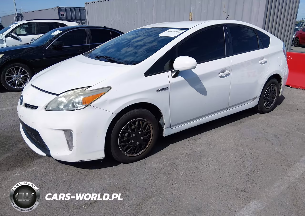 2013 Toyota Prius Two VIN:JTDKN3DU2D5617062 - 2