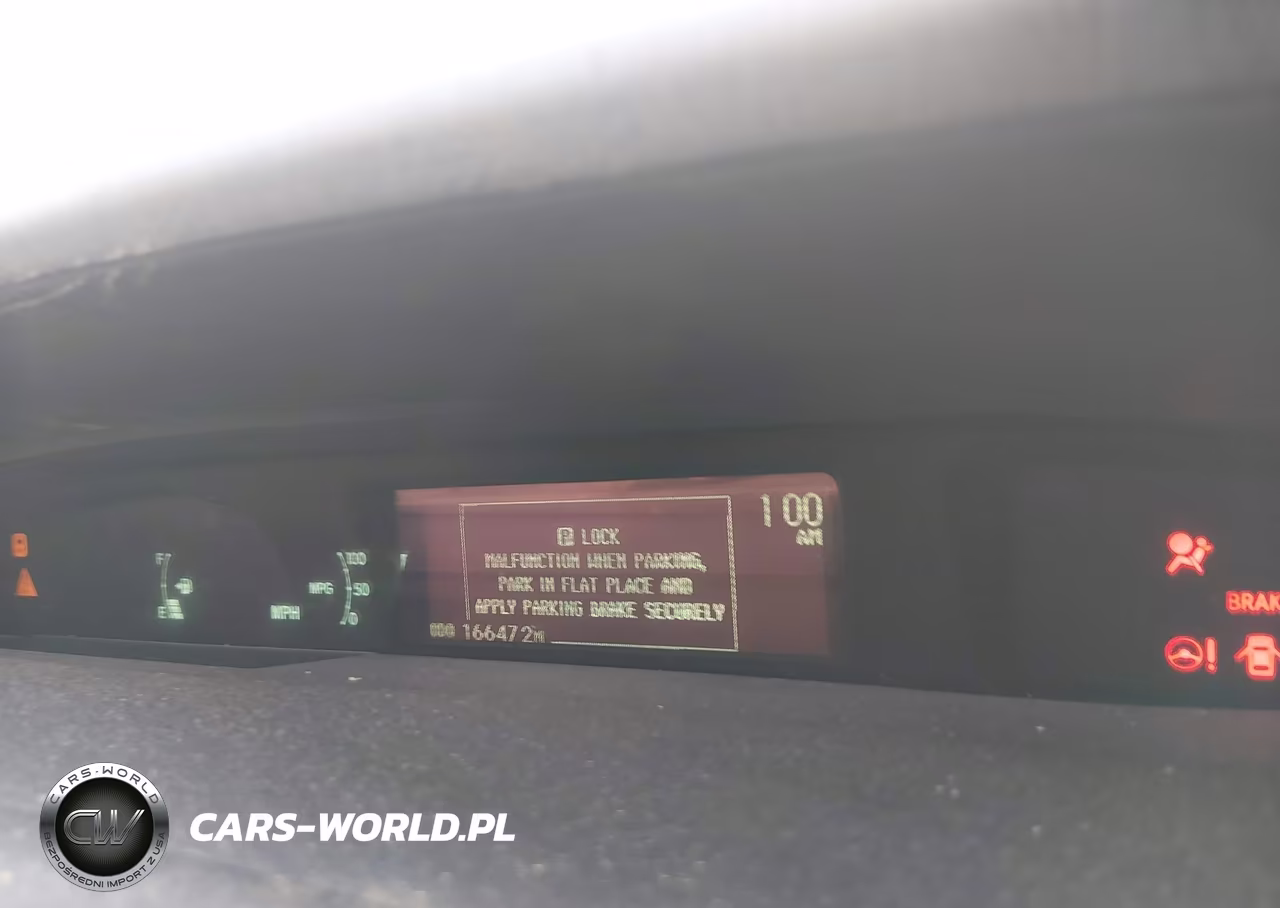 2013 Toyota Prius Two VIN:JTDKN3DU2D5617062 - 7