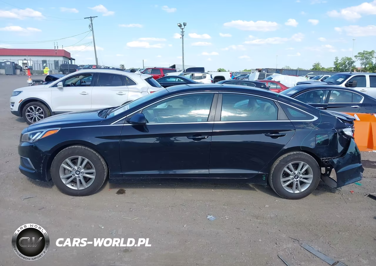 2017 Hyundai Sonata VIN:5NPE24AF9HH529570 - 15