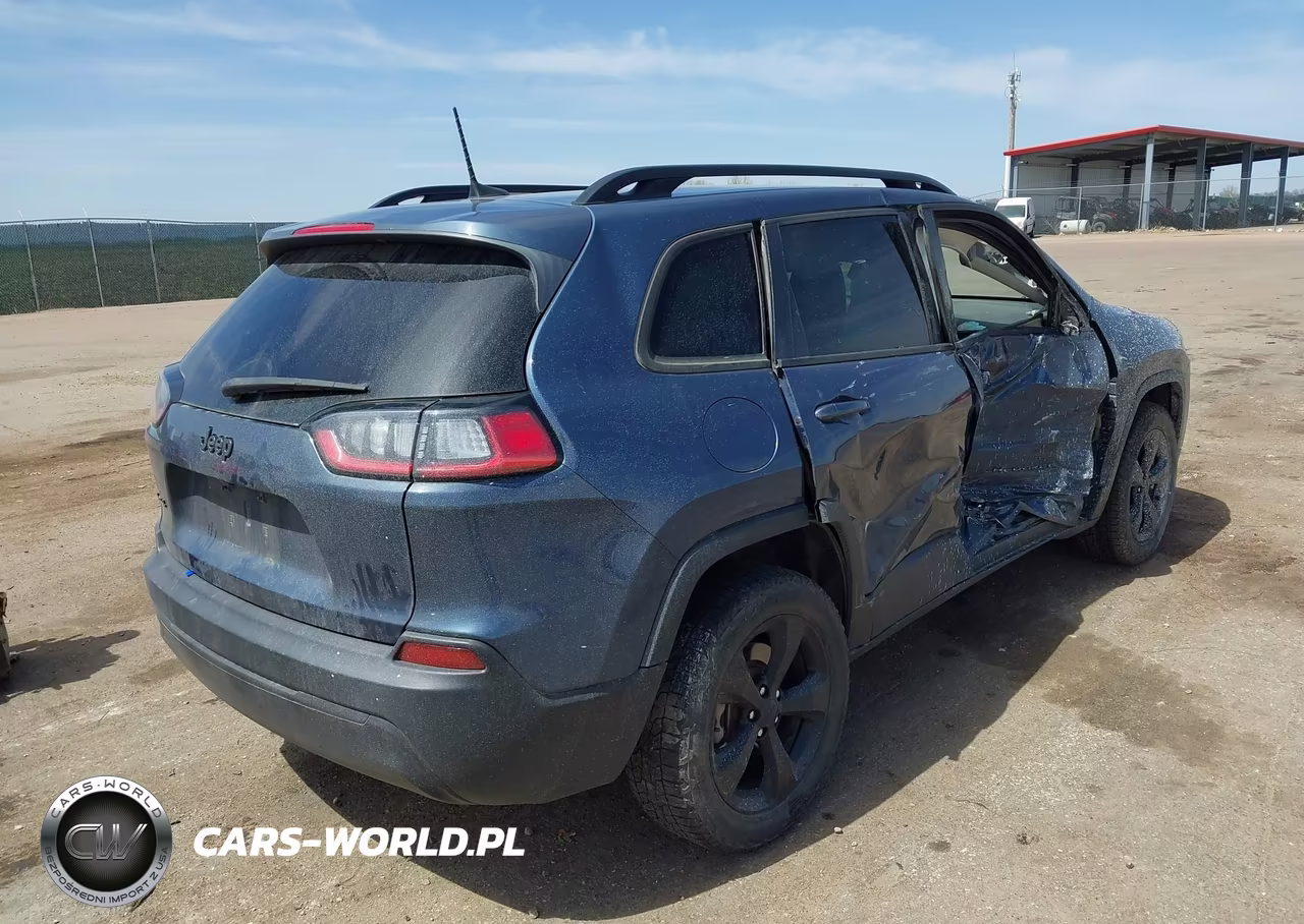 2021 Jeep Cherokee Latitude 4X4 VIN:1C4PJMCB4MD198192 - 4
