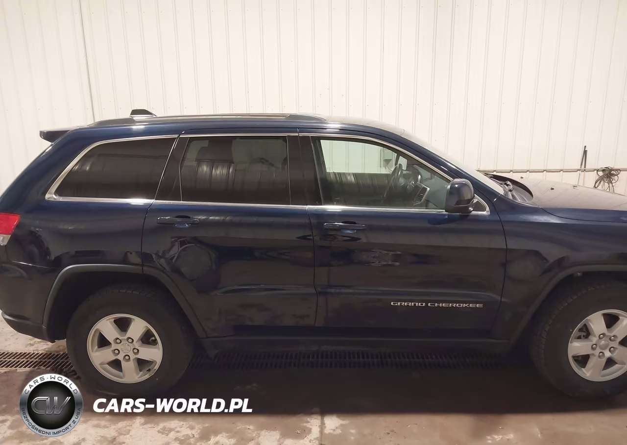 2016 Jeep Grand Cherokee Laredo VIN:1C4RJFAG7GC398772 - 13
