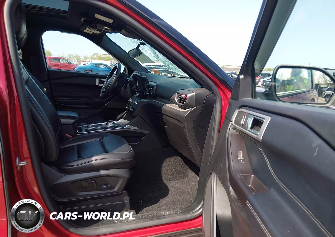 2020 Ford Explorer Xlt VIN:1FMSK8DH2LGA51766 - 5