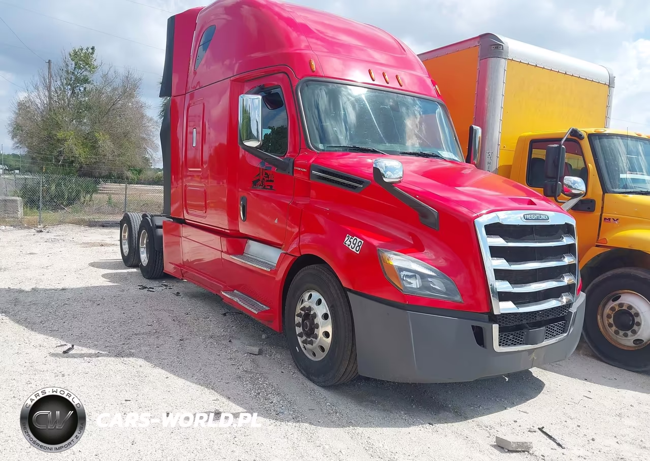 2019 Freightliner New Cascadia 126