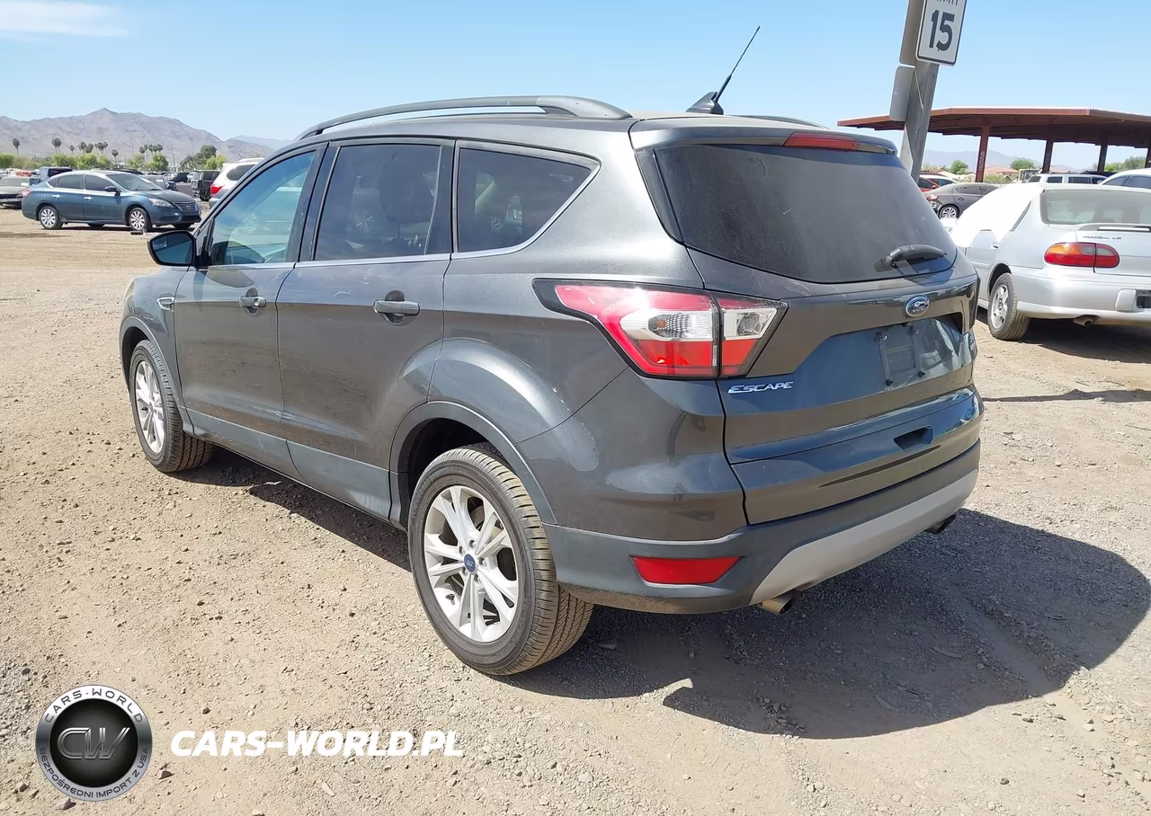 2018 Ford Escape Se VIN:1FMCU0GD8JUB95085 - 3