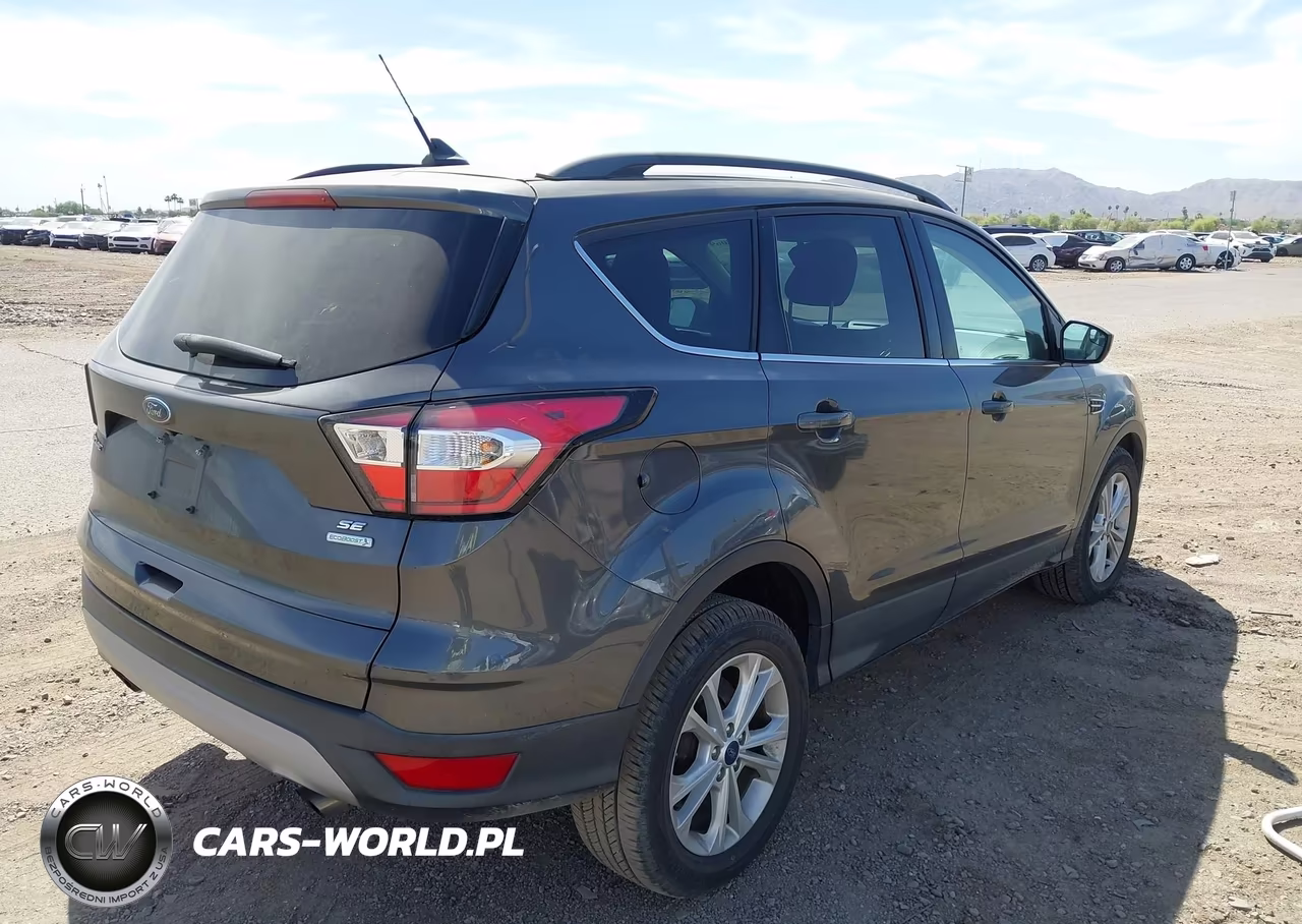 2018 Ford Escape Se VIN:1FMCU0GD8JUB95085 - 4