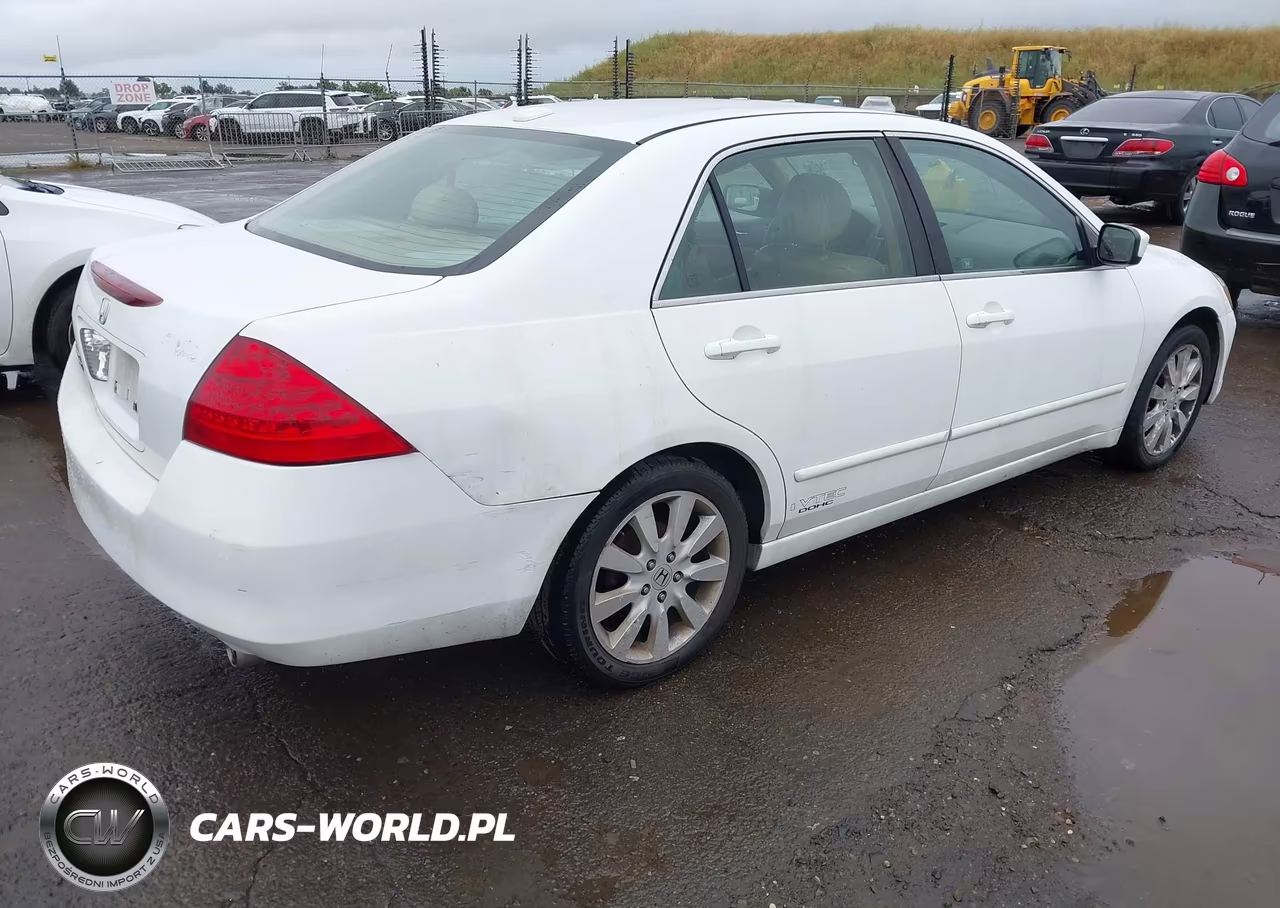 2007 Honda Accord 3.0 Ex VIN:1HGCM66807A042790 - 4