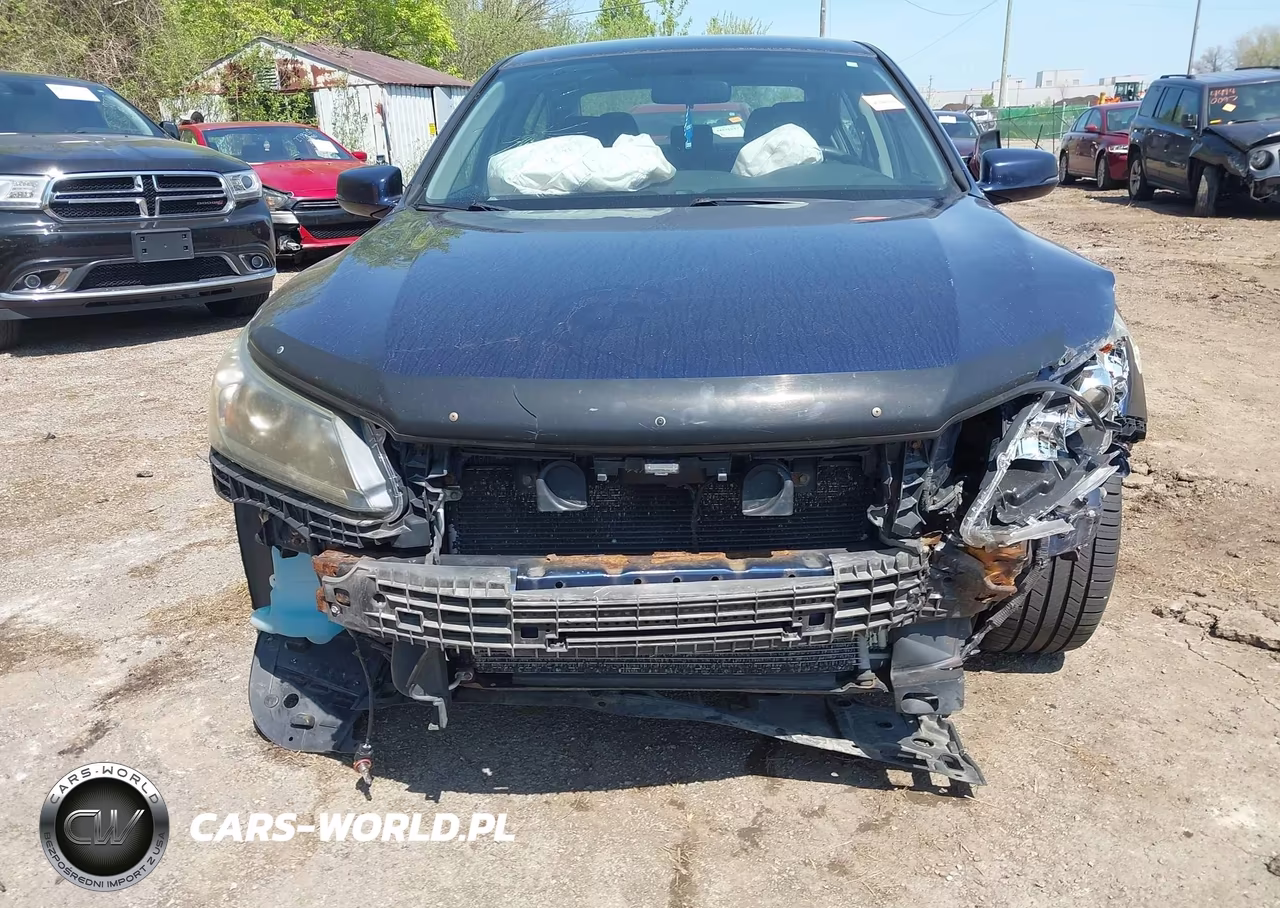 2014 Honda Accord Sport VIN:1HGCR2F57EA805174 - 13