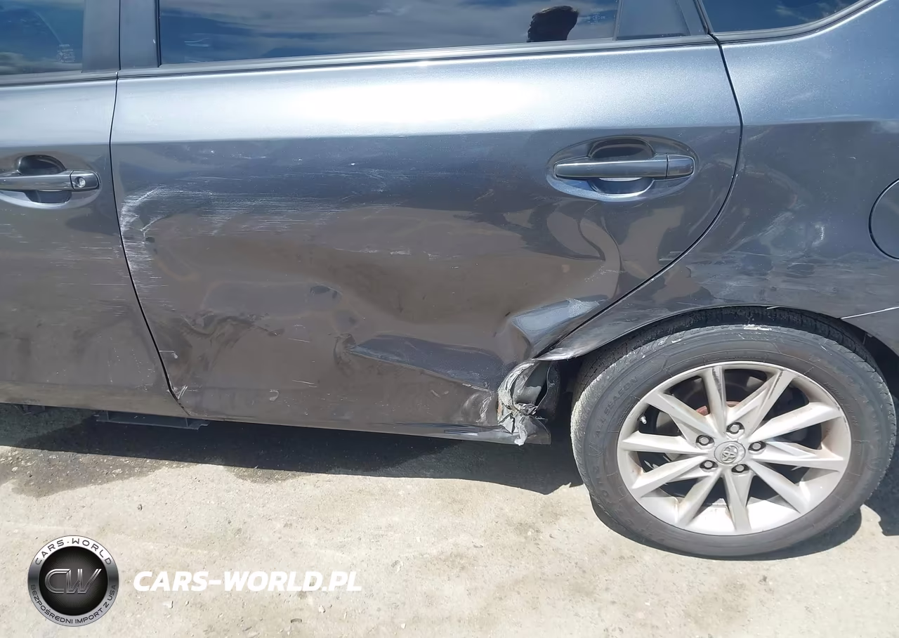 2012 Toyota Prius V Five VIN:JTDZN3EU0C3034545 - 6