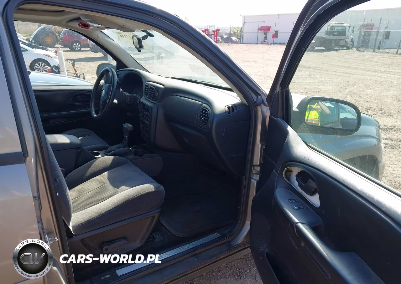 2008 Chevrolet Trailblazer Lt VIN:1GNDT13S382184112 - 5
