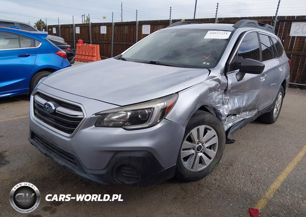 2019 Subaru Outback 2.5I VIN:4S4BSABC1K3290679 - 2