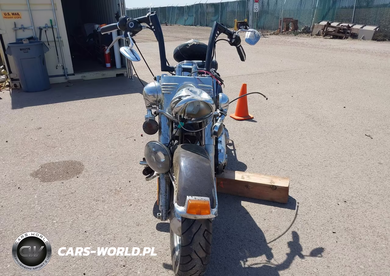 2012 Harley-Davidson Flstc Heritage Softail Classic VIN:1HD1BWV15CB047082 - 5