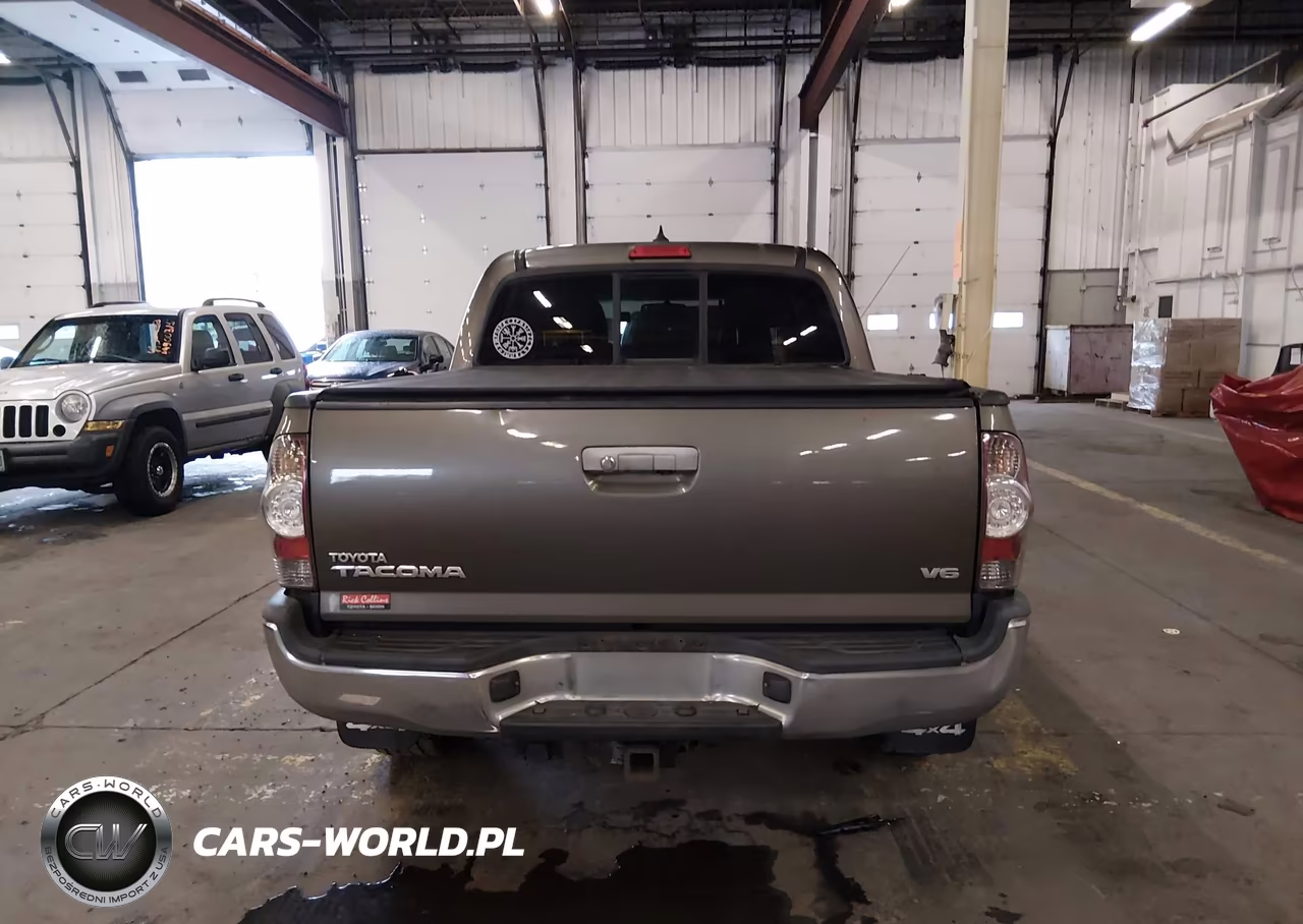 2013 Toyota Tacoma Base V6 VIN:3TMLU4EN2DM121211 - 16