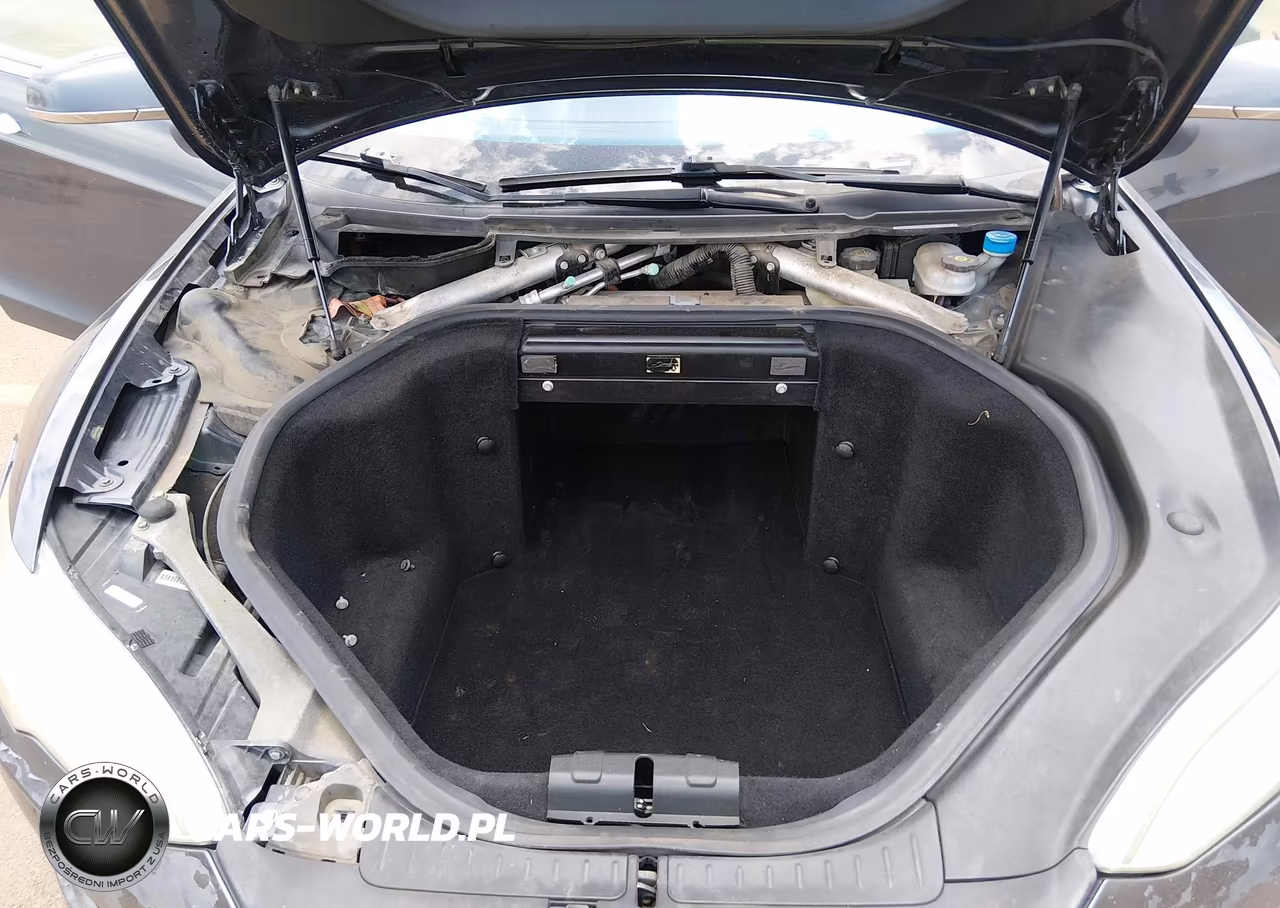 2015 Tesla Model S VIN:5YJSA1H18FFP77092 - 10