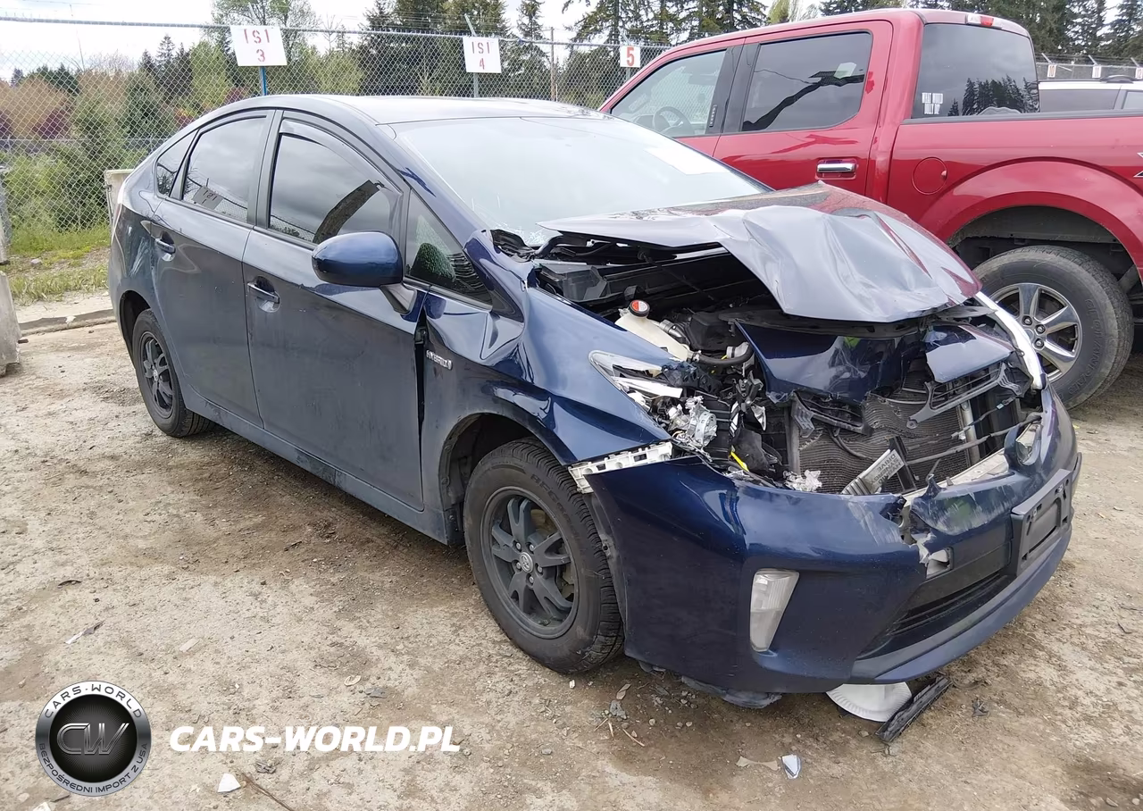 2015 Toyota Prius Three