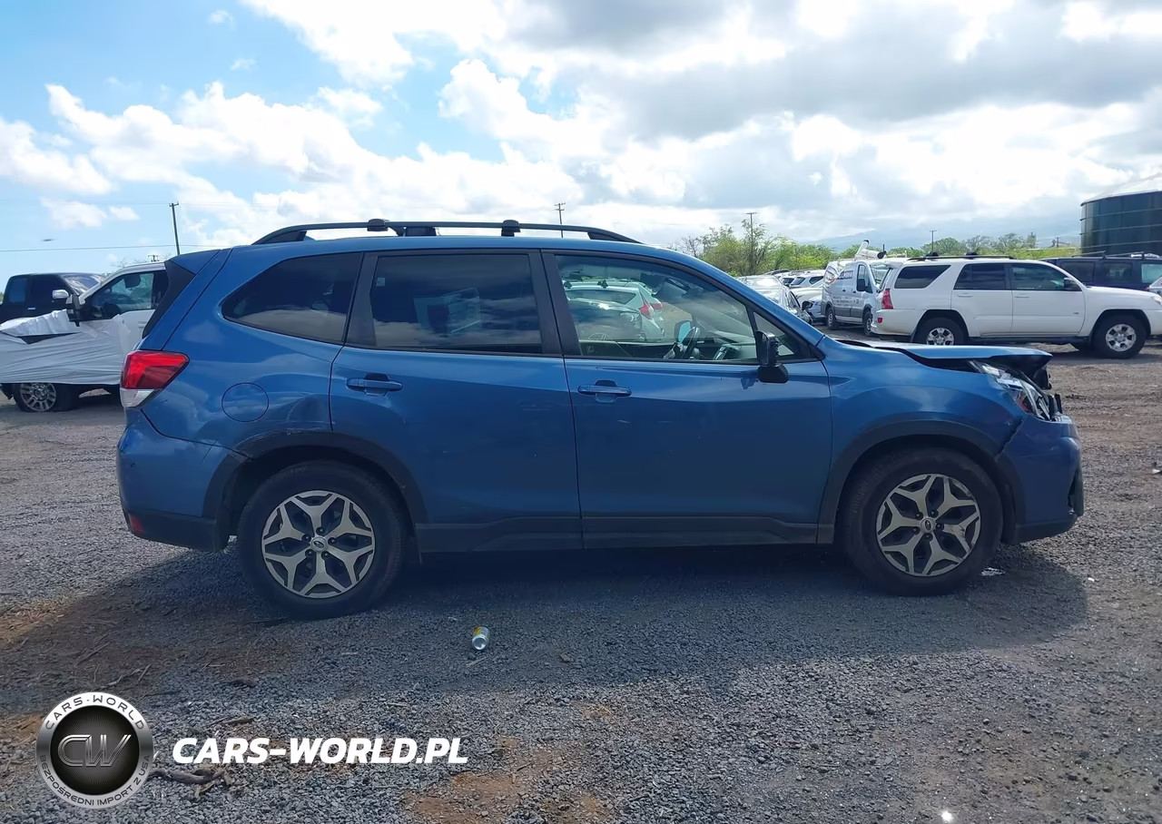 2021 Subaru Forester Premium VIN:JF2SKAJC3MH569547 - 13