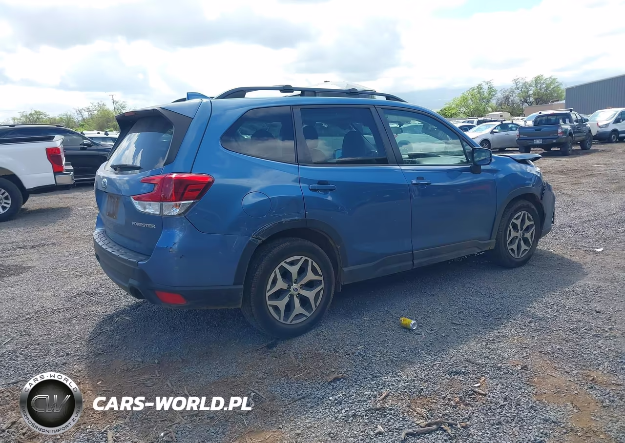 2021 Subaru Forester Premium VIN:JF2SKAJC3MH569547 - 4