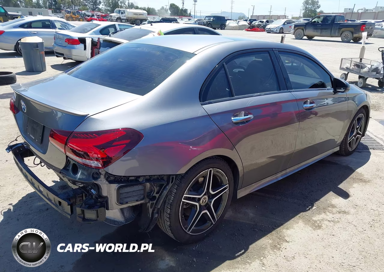 2019 Mercedes-Benz A 220 VIN:WDD3G4EB6KW002755 - 4