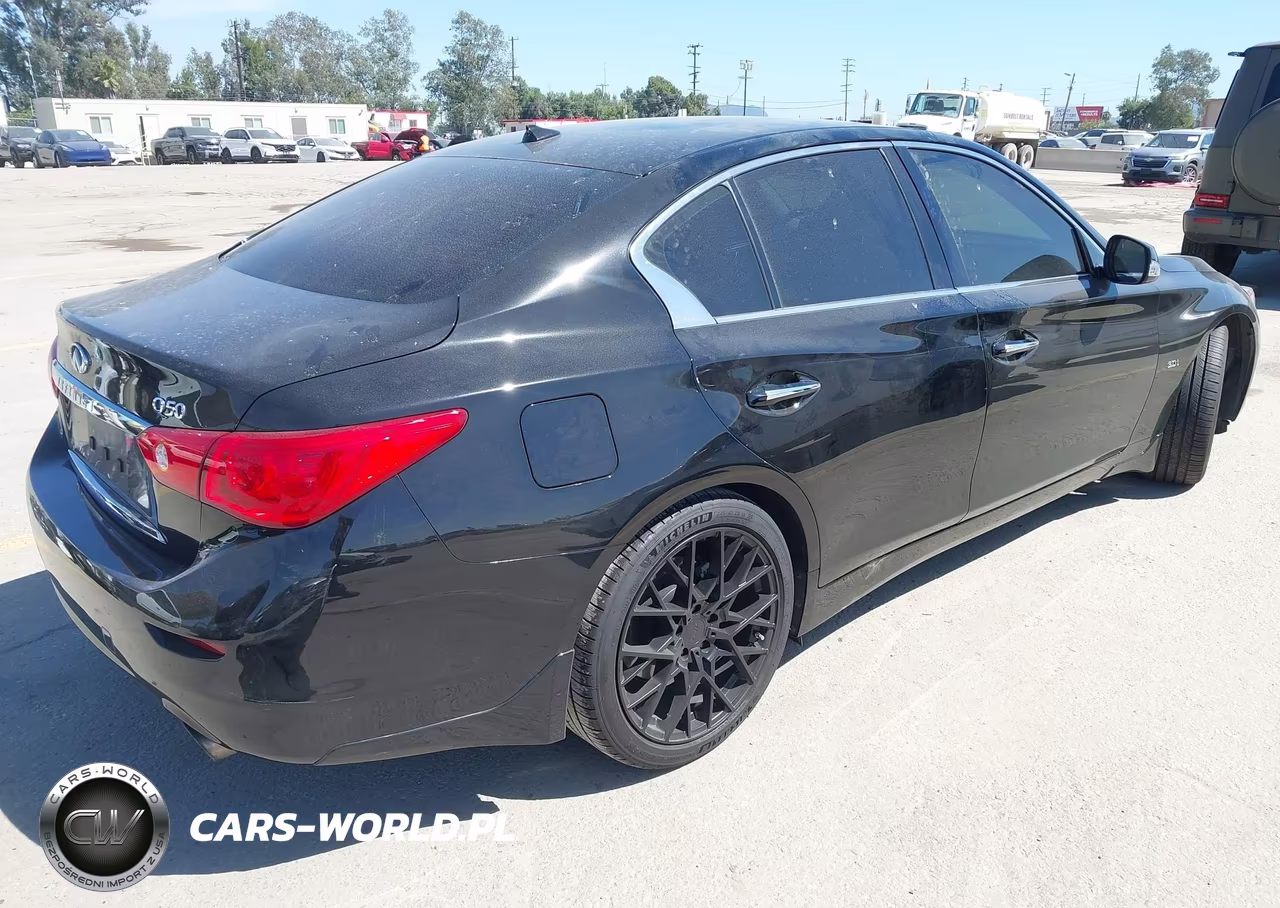 2016 Infiniti Q50 3.0T Premium VIN:JN1EV7AP2GM305498 - 4