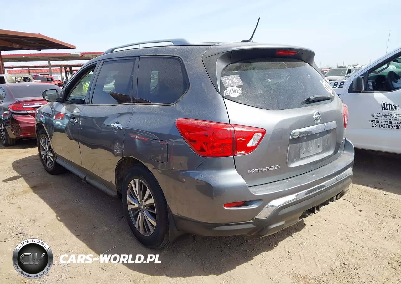 2018 Nissan Pathfinder S VIN:5N1DR2MN4JC631449 - 3