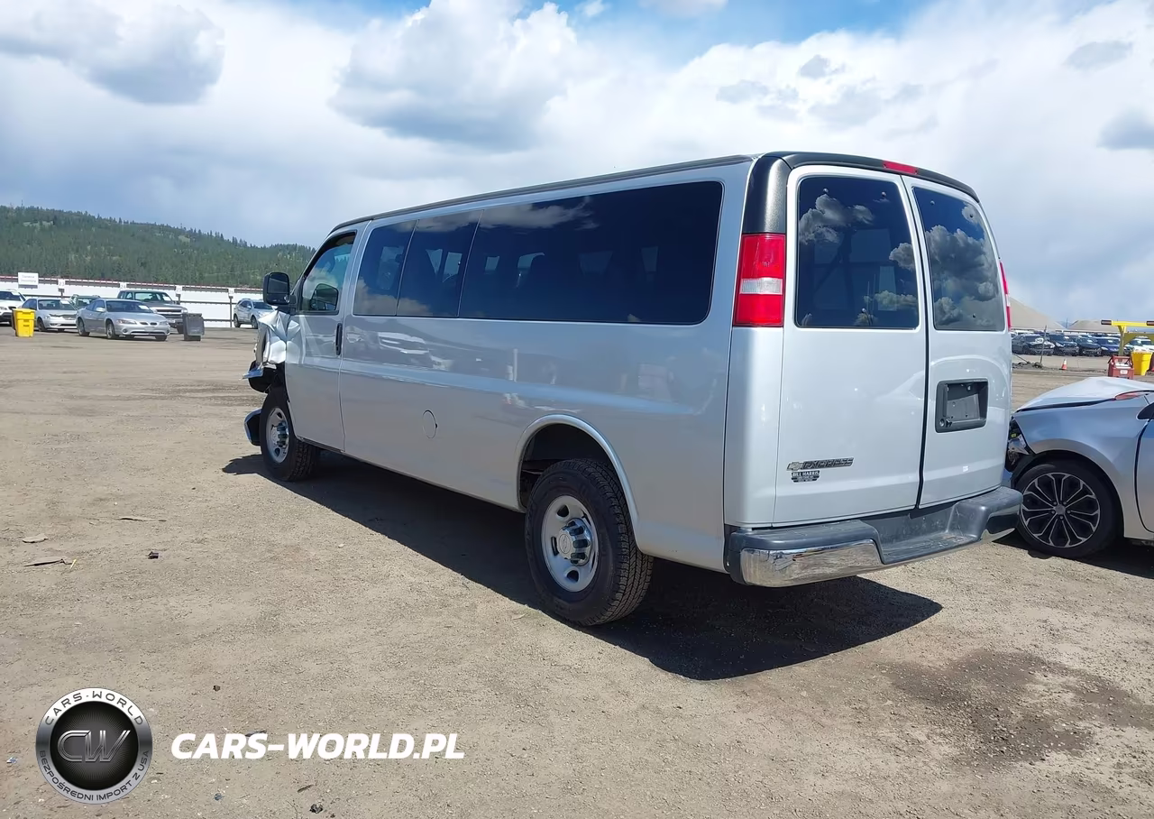 2018 Chevrolet Express 3500 Lt VIN:1GAZGPFG0J1299641 - 3