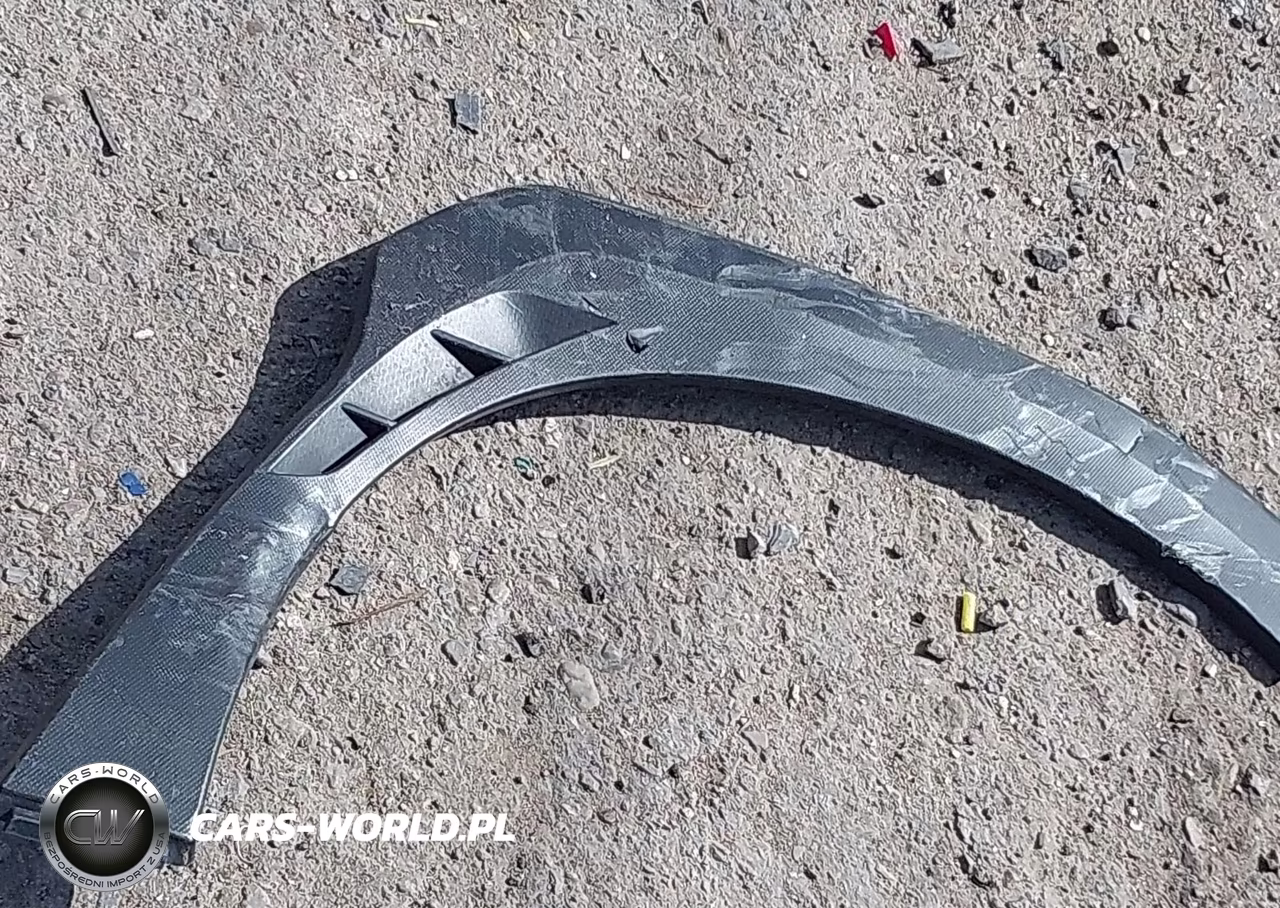 2024 Subaru Crosstrek Premium VIN:JF2GUADC3R8864859 - 12