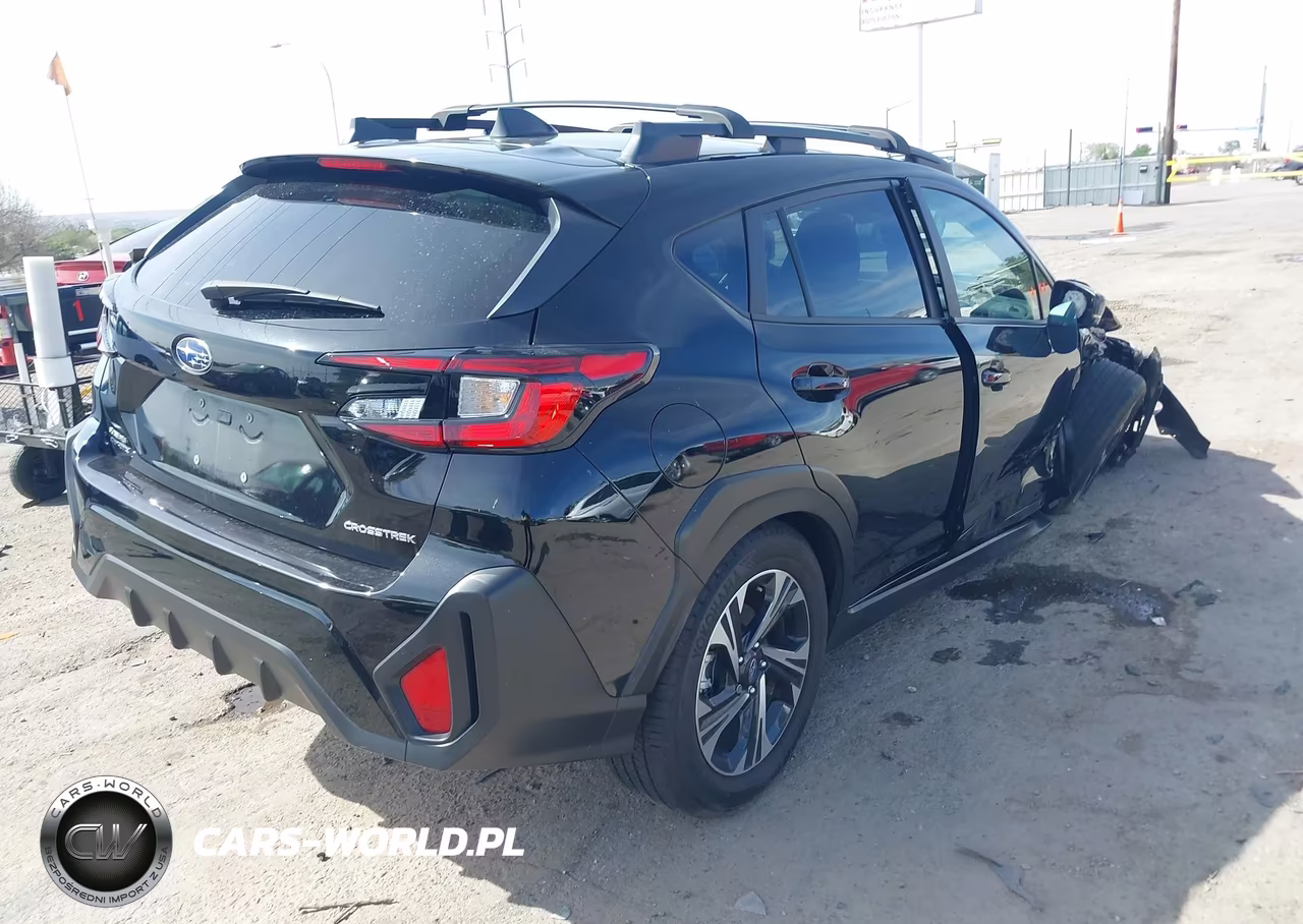 2024 Subaru Crosstrek Premium VIN:JF2GUADC3R8864859 - 4