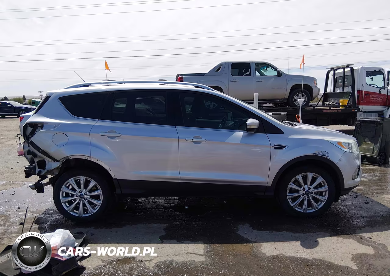 2017 Ford Escape Titanium VIN:1FMCU9JD6HUD55794 - 14