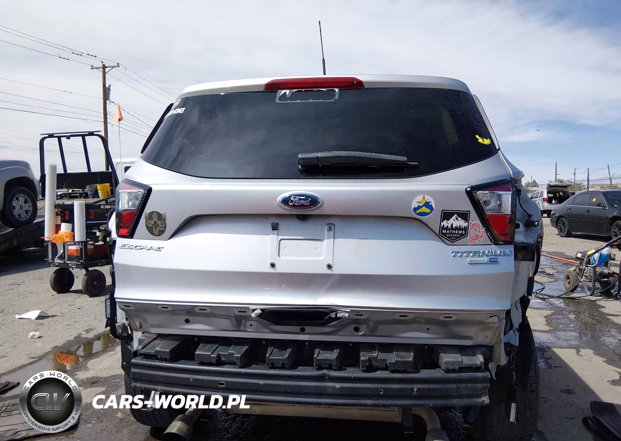 2017 Ford Escape Titanium VIN:1FMCU9JD6HUD55794 - 17