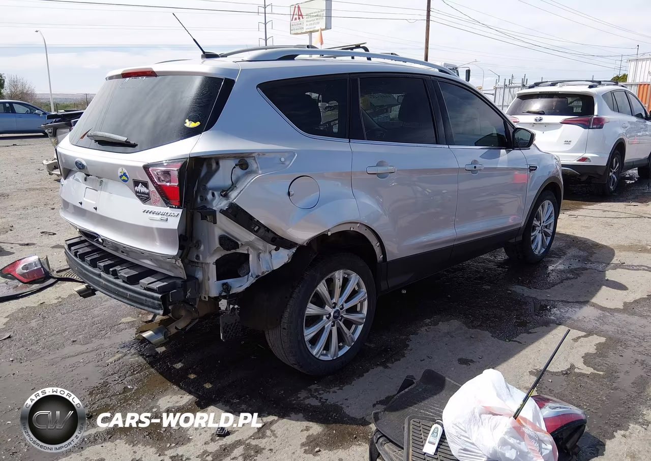 2017 Ford Escape Titanium VIN:1FMCU9JD6HUD55794 - 4