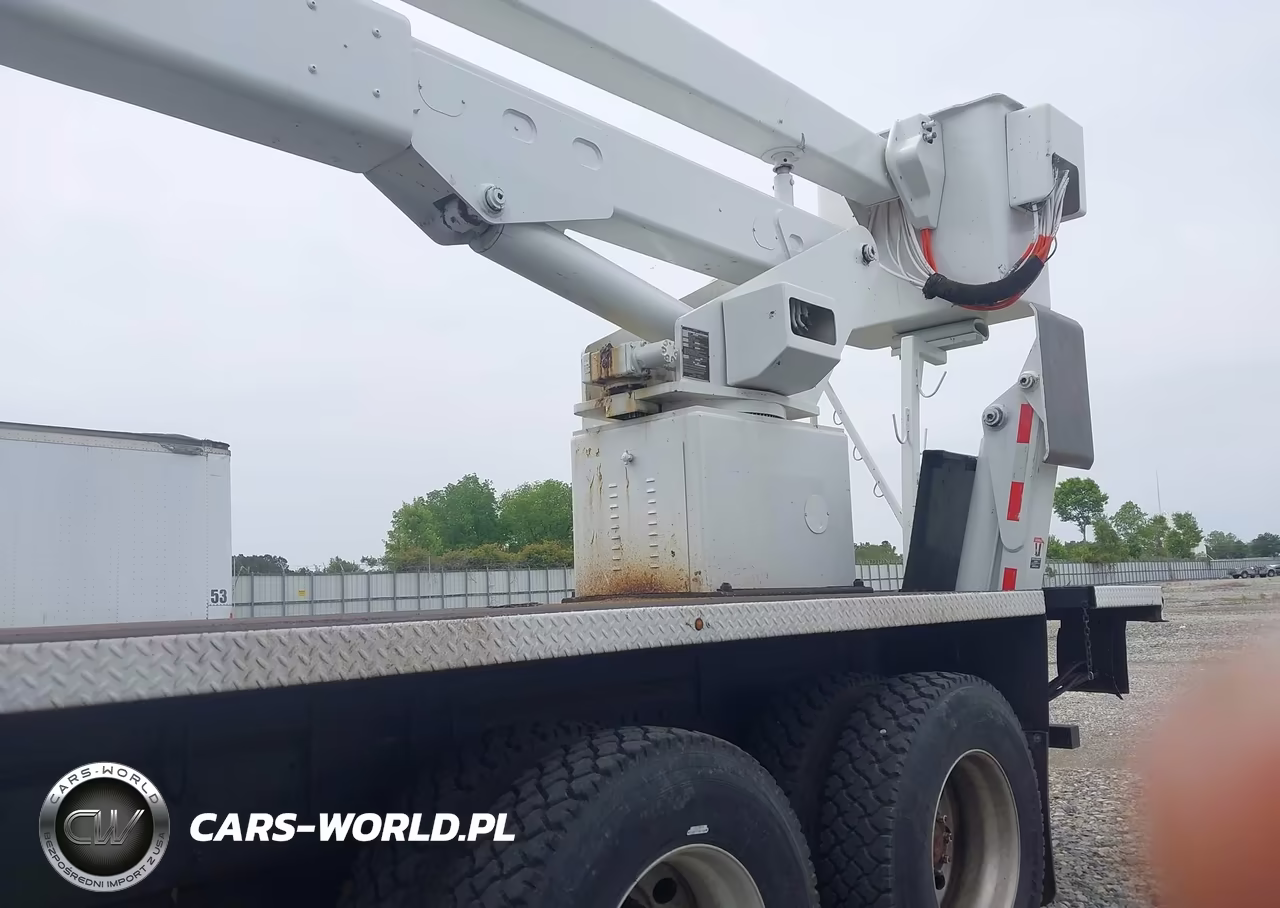 2005 International 7000 7300 VIN:1HTWBAAN15J183076 - 13