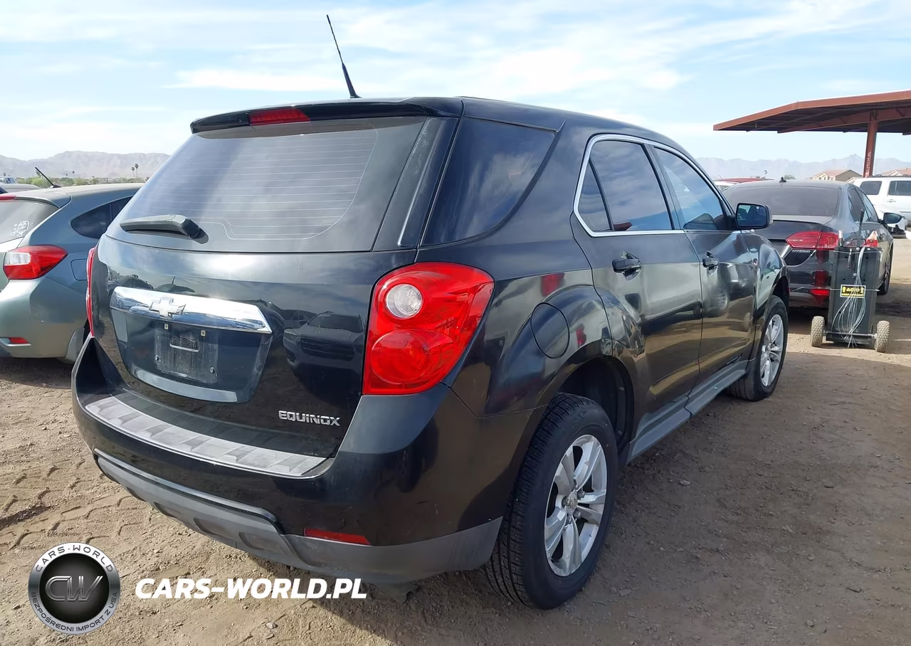 2012 Chevrolet Equinox Ls VIN:2GNALBEK8C1135972 - 4