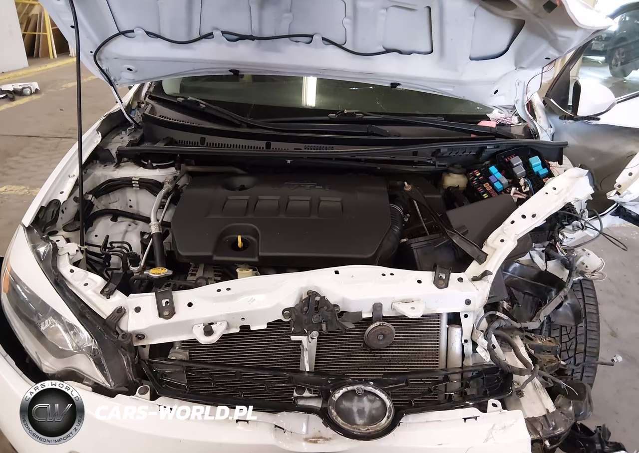 2015 Toyota Corolla S Plus VIN:2T1BURHE1FC240190 - 10