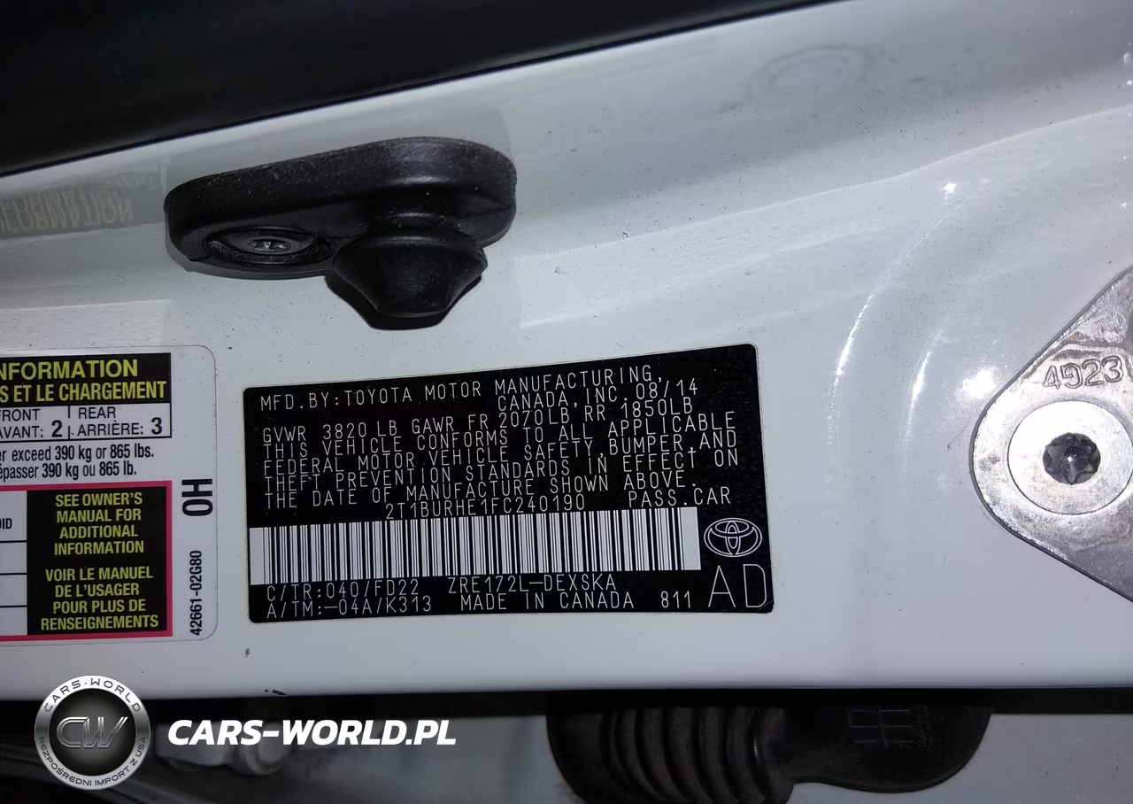2015 Toyota Corolla S Plus VIN:2T1BURHE1FC240190 - 9