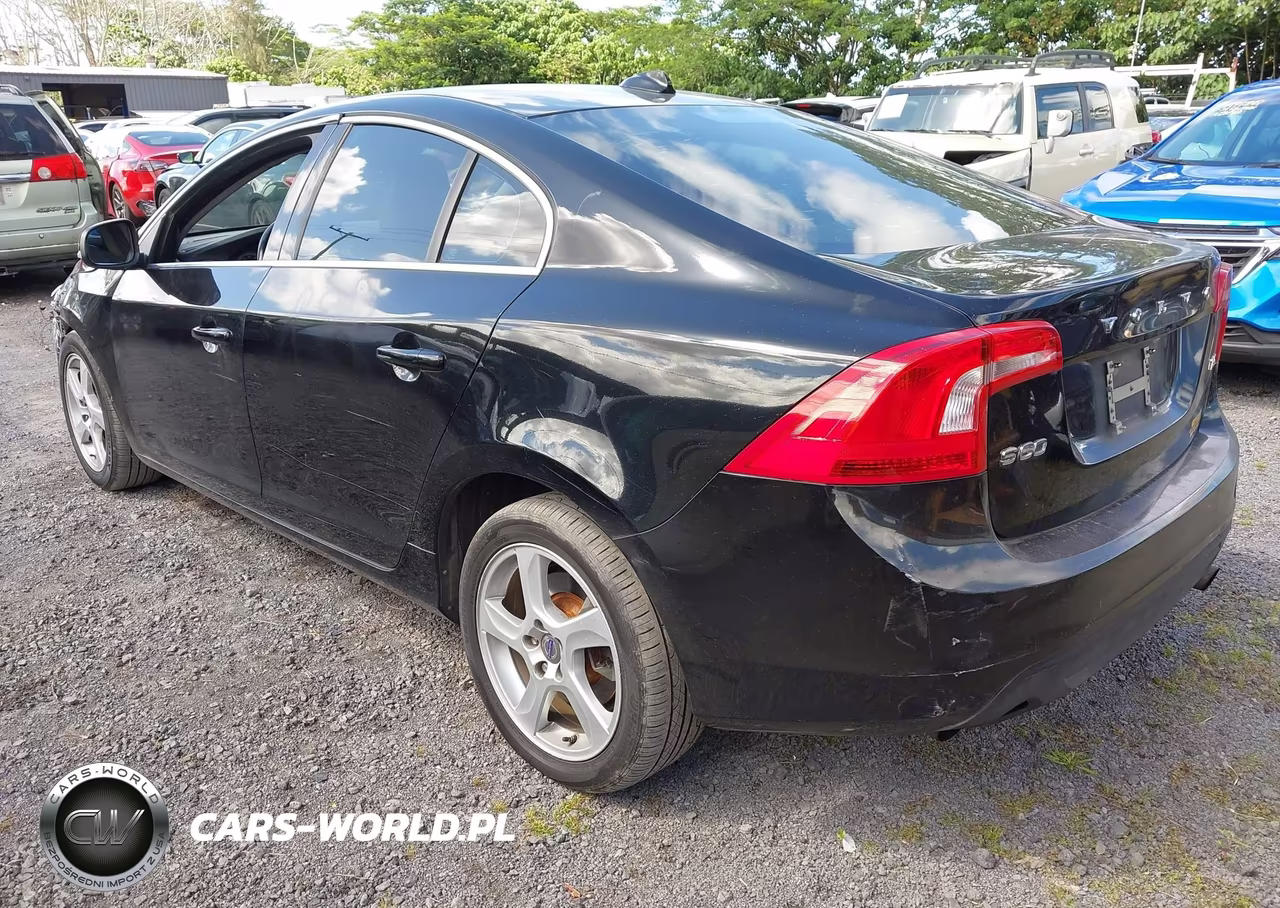 2012 Volvo S60 T5 VIN:YV1622FS8C2041214 - 3