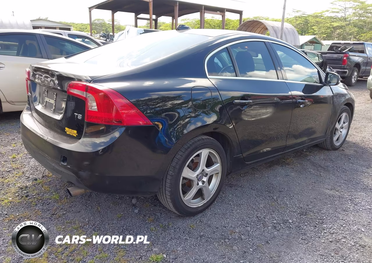 2012 Volvo S60 T5 VIN:YV1622FS8C2041214 - 4