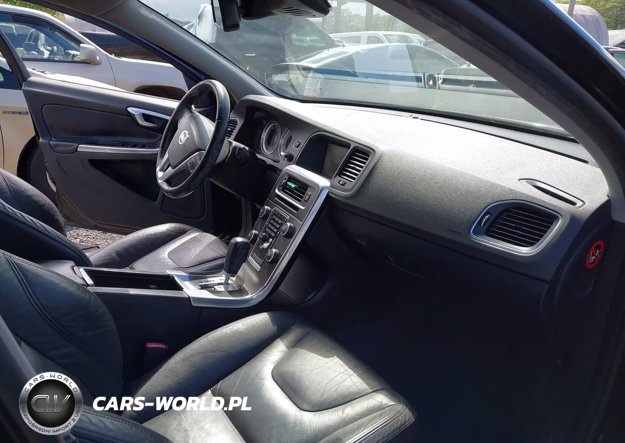 2012 Volvo S60 T5 VIN:YV1622FS8C2041214 - 5