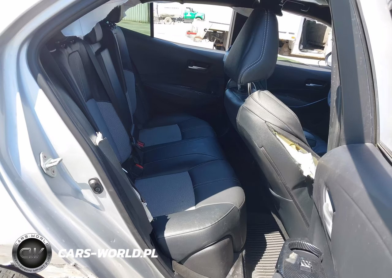 2025 Toyota Corolla Xse VIN:JTNC4MBE1S3241919 - 8