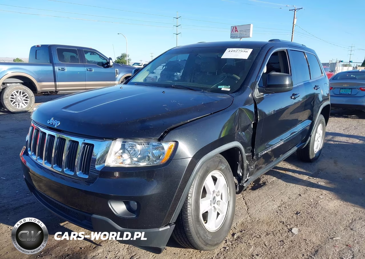2013 Jeep Grand Cherokee Laredo VIN:1C4RJFAG8DC501886 - 2