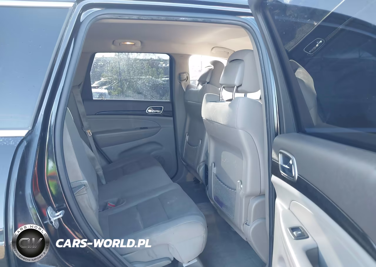2013 Jeep Grand Cherokee Laredo VIN:1C4RJFAG8DC501886 - 8