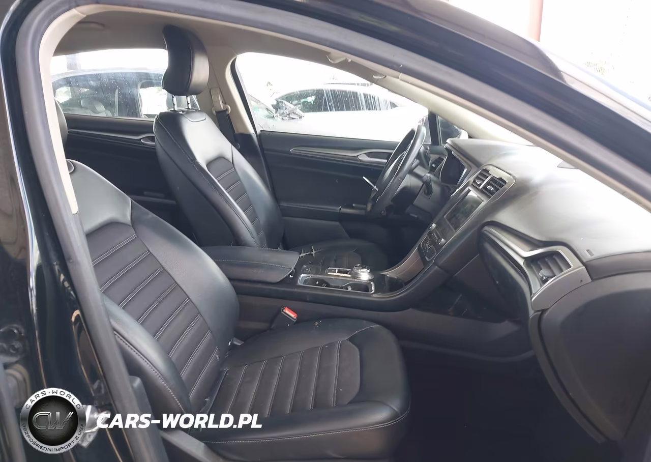 2017 Ford Fusion Se VIN:3FA6P0HD7HR408610 - 5
