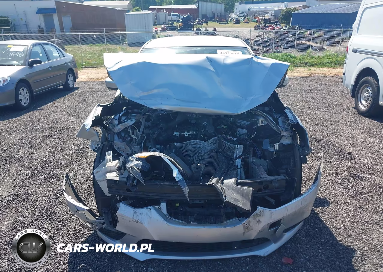 2018 Nissan Sentra S VIN:3N1AB7AP3JY296287 - 11