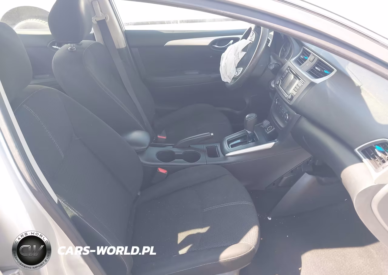 2018 Nissan Sentra S VIN:3N1AB7AP3JY296287 - 5