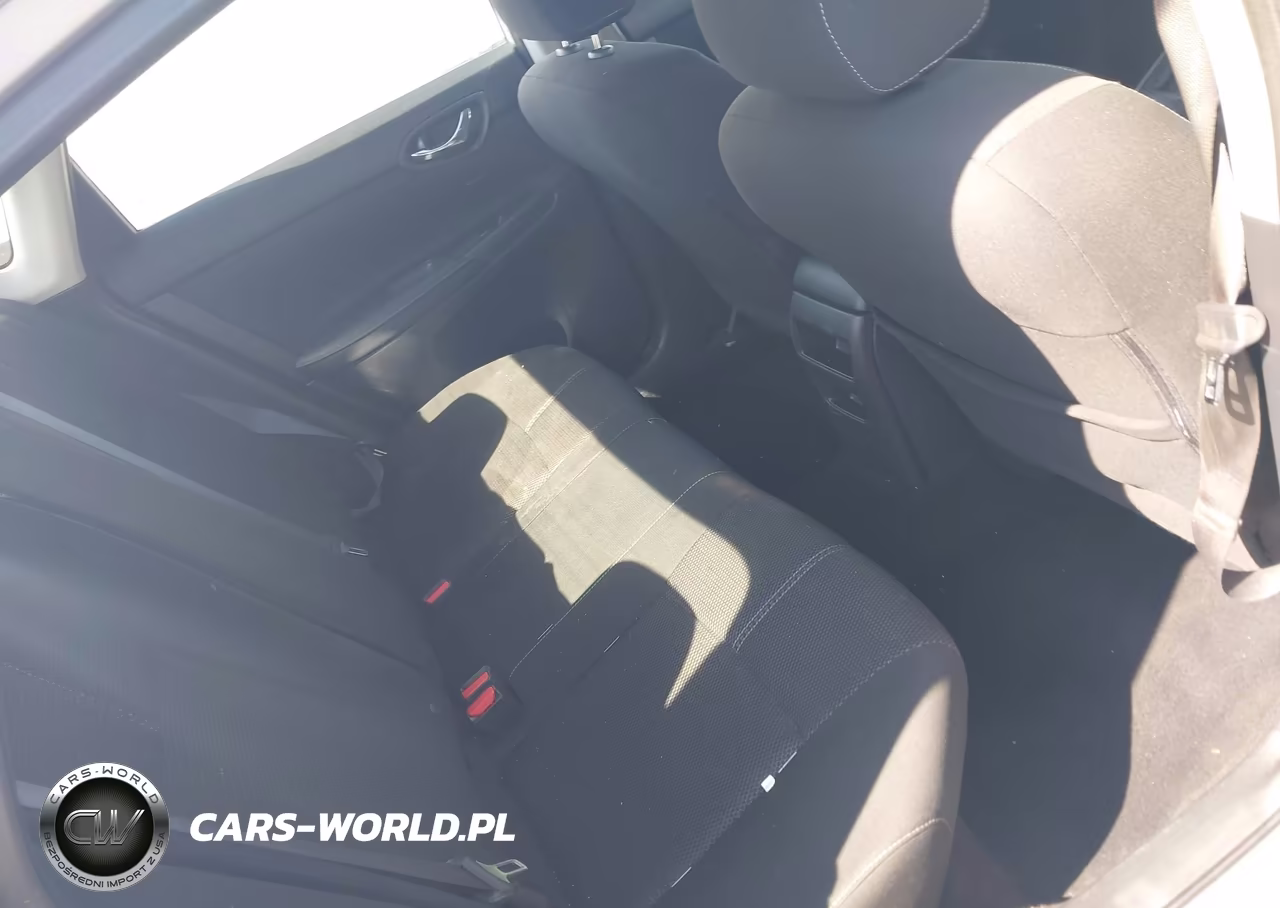 2018 Nissan Sentra S VIN:3N1AB7AP3JY296287 - 8