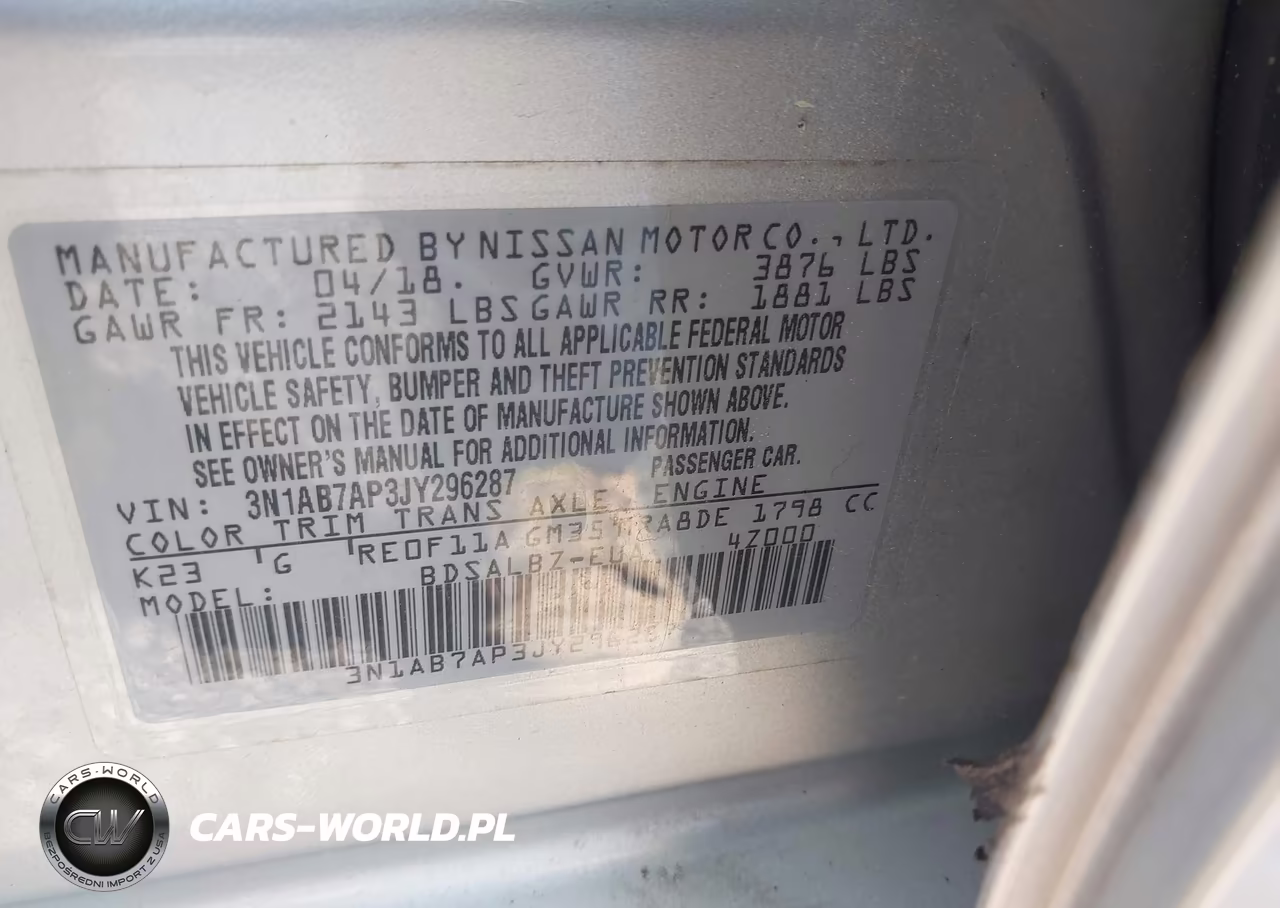 2018 Nissan Sentra S VIN:3N1AB7AP3JY296287 - 9