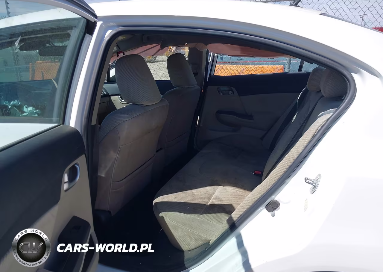 2013 Honda Civic Hybrid VIN:19XFB4F20DE002073 - 8